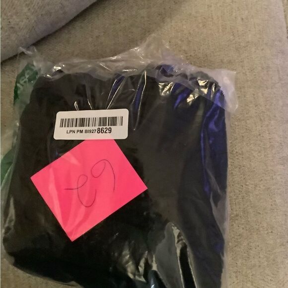 Black One-Shoulder Dress Tiered Dress Sz Small - Picture 5 of 5